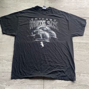 Vintage 2000s Chicago White Sox Graphic Tee - Black